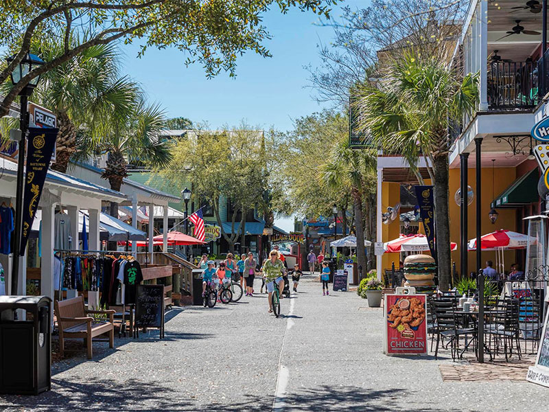 Cool shops near vacation rentals in Sandestin, Florida