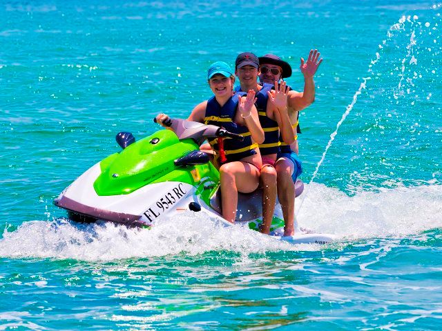 Destin Pontoon & Jet Ski Package with Gilligan’s Watersports near our vacation rentals