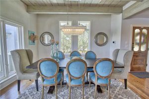 This rental has a gorgeous dining room table for enjoying holiday meals. Why redecorate or renovate your home for the holidays? It's much less stressful to spend your holiday at the beach.