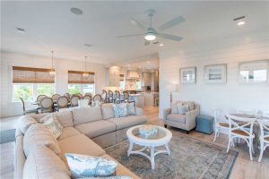 Bright spacious living area and dining room