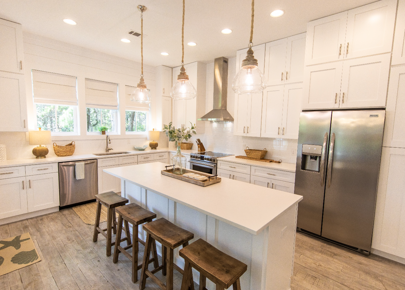 beautiful kitchen in a 30A vacation rental in NW FL